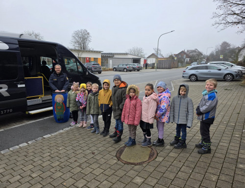 Verkehrserziehung mit der Tonne Susi